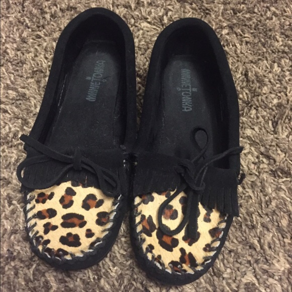 Cheetah Minnetonka moccasins